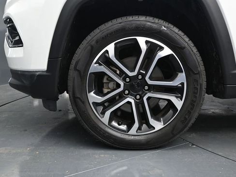Used 2022 Jeep Compass Limited AWD/4WD image 21
