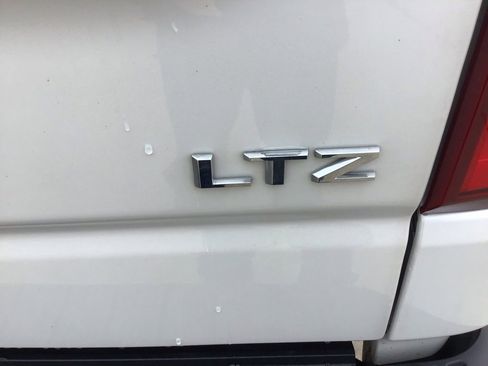 Used 2024 Chevrolet Silverado 1500 LTZ w/ LTZ Convenience Package II image 36