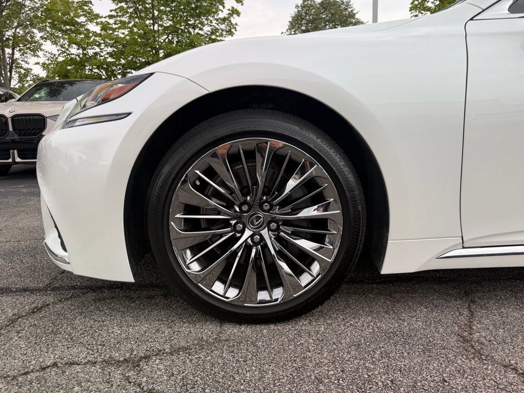 Used 2018 Lexus LS 500 AWD w/ Interior Upgrade Package image 27