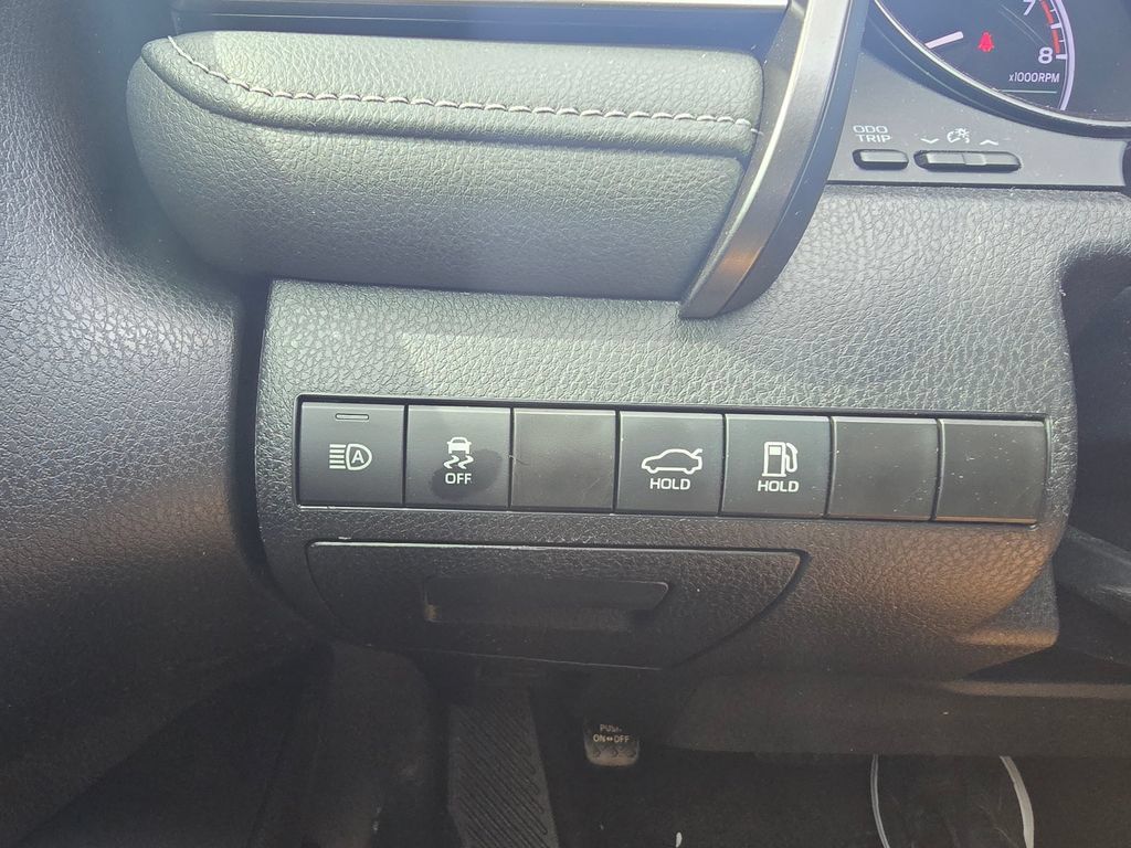 Used 2023 Toyota Camry SE FWD image 20