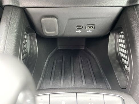 Used 2025 Chevrolet TrailBlazer LT w/ LT Cold Weather Package image 26