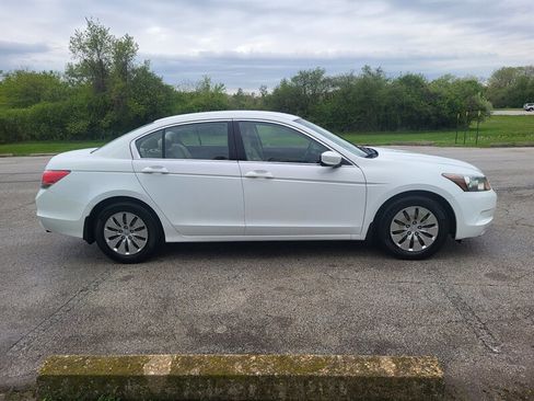 Used 2010 Honda Accord LX image 6