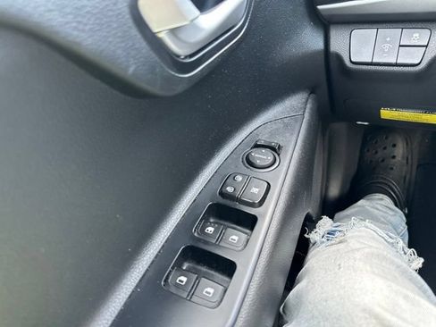 Certified 2023 Kia Rio S w/ Technology Package FWD image 35