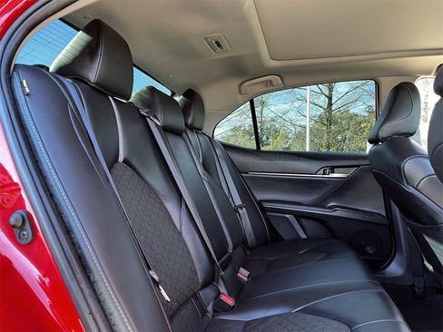 Used 2024 Toyota Camry XSE image 27