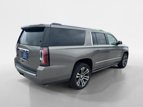 Used 2019 GMC Yukon XL Denali w/ Denali Ultimate Package RWD image 5