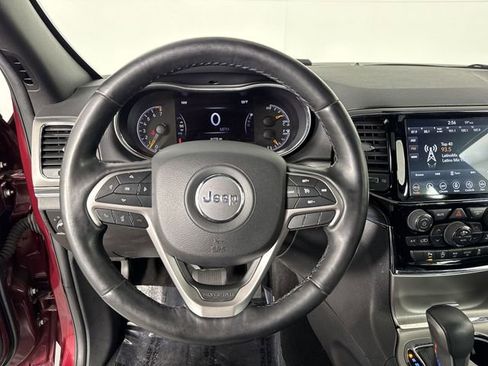 Used 2019 Jeep Grand Cherokee Limited AWD/4WD image 11