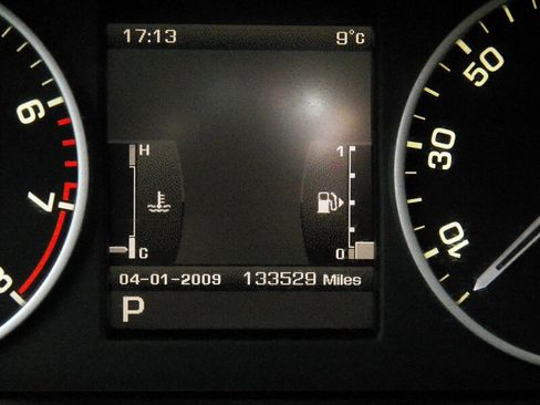 Used 2011 Land Rover Range Rover Sport Supercharged image 24