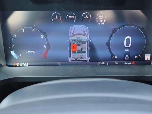 Certified 2025 Ford F150 Lariat w/ Equipment Group 501A Mid image 17