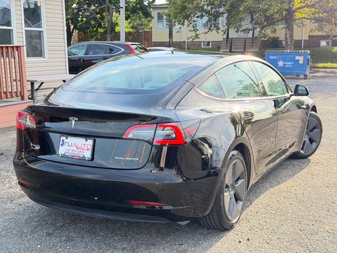 Used 2022 Tesla Model 3 Long Range AWD/4WD image 74