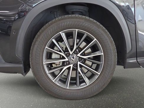 Used 2024 Lexus NX 350h AWD w/ Vision Package image 32
