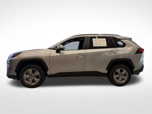 Used 2025 Toyota RAV4 XLE FWD image 7