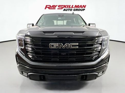 Used 2024 GMC Sierra 1500 Elevation w/ Preferred Package AWD/4WD image 2