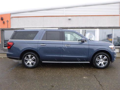 Used 2023 Ford Expedition Max Limited AWD/4WD image 4