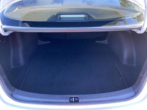 Certified 2024 Toyota Corolla SE image 22