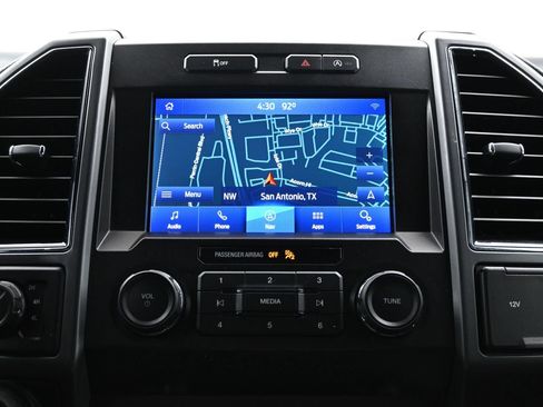 Used 2020 Ford F150 XLT w/ Equipment Group 302A Luxury AWD/4WD image 34