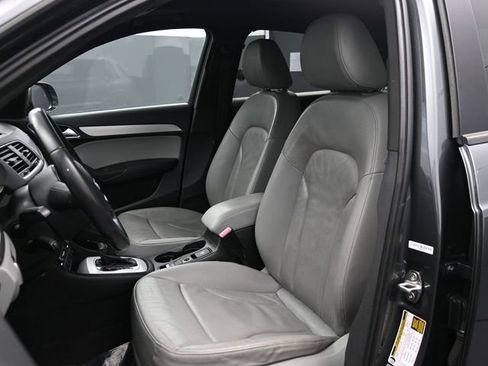 Used 2018 Audi Q3 2.0T Premium image 10