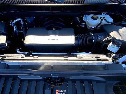 Used 2025 Chevrolet Silverado 1500 LT image 29