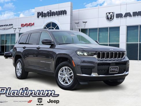 New 2026 Jeep Grand Cherokee L Laredo image 1