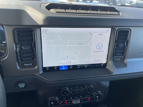 New 2025 Ford Bronco Badlands image 13