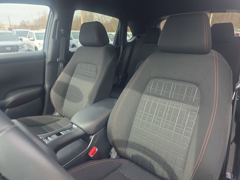 Used 2024 Honda HR-V Sport image 11
