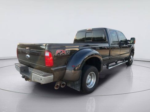 Used 2015 Ford F350 Lariat w/ Lariat Ultimate Package AWD/4WD image 3