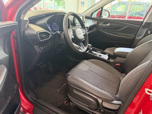 Used 2020 Hyundai Santa Fe SE w/ Cargo Package FWD image 11
