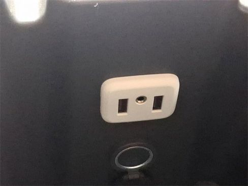 Used 2017 Buick Envision Preferred image 24