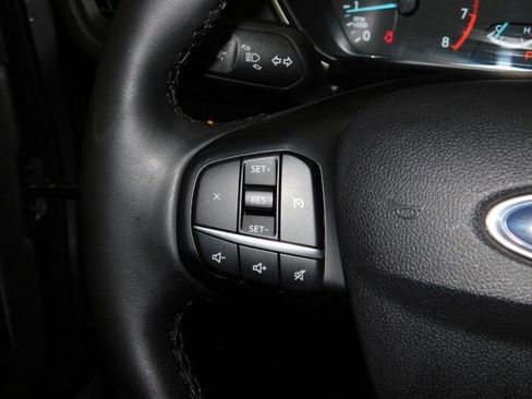 Used 2022 Ford Escape SE w/ SE Sport Appearance Package image 27