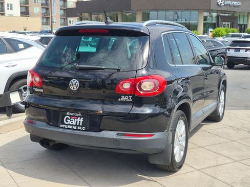 Used 2009 Volkswagen Tiguan SE AWD/4WD image 4