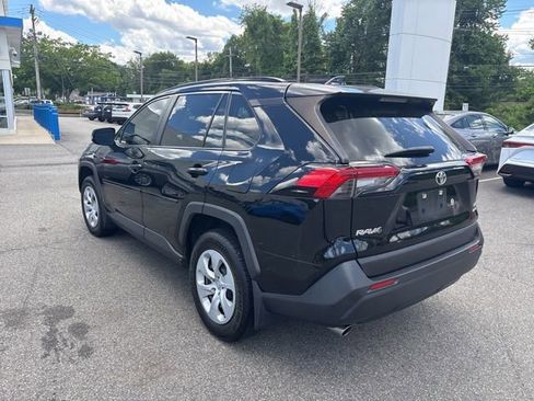 Used 2020 Toyota RAV4 LE w/ All Weather Liner Package AWD/4WD image 9