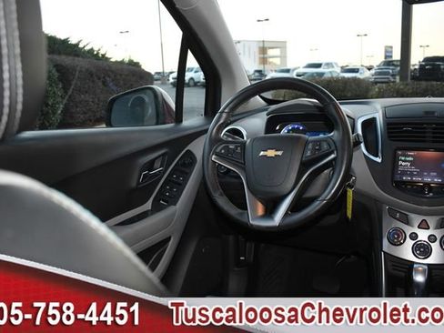 Used 2016 Chevrolet Trax LTZ image 26