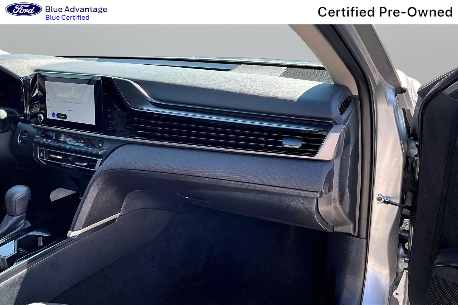 Used 2025 Toyota Camry LE FWD image 21
