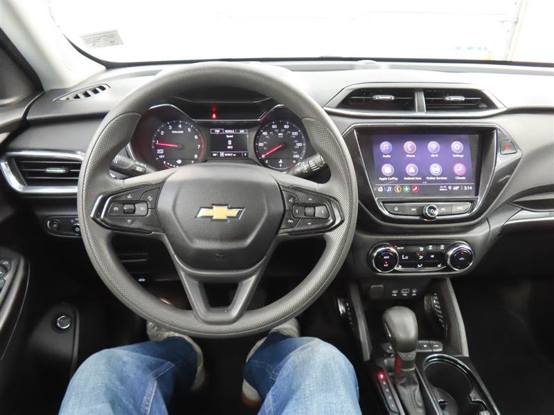 Used 2021 Chevrolet TrailBlazer LT w/ Sun and Liftgate Package AWD/4WD image 22