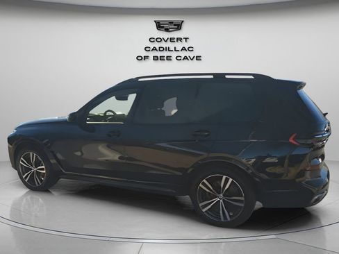 Used 2023 BMW X7 xDrive40i w/ M Sport Package image 6