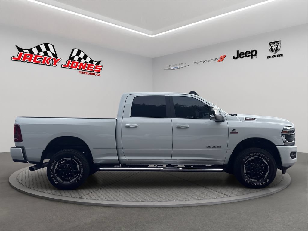 Used 2025 RAM 2500 Laramie AWD/4WD image 11