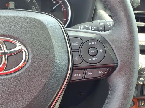 Used 2023 Toyota RAV4 Adventure w/ Convenience Package AWD/4WD image 19
