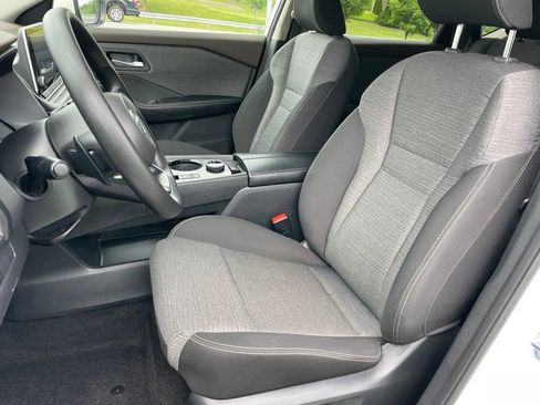 Certified 2023 Nissan Rogue SV AWD/4WD image 7