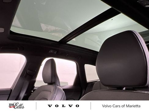 Used 2021 Volvo XC60 T8 R-Design w/ Protection Package Premier image 16