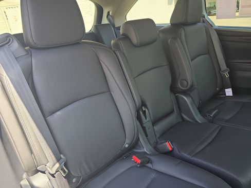 New 2026 Honda Odyssey EX-L image 12