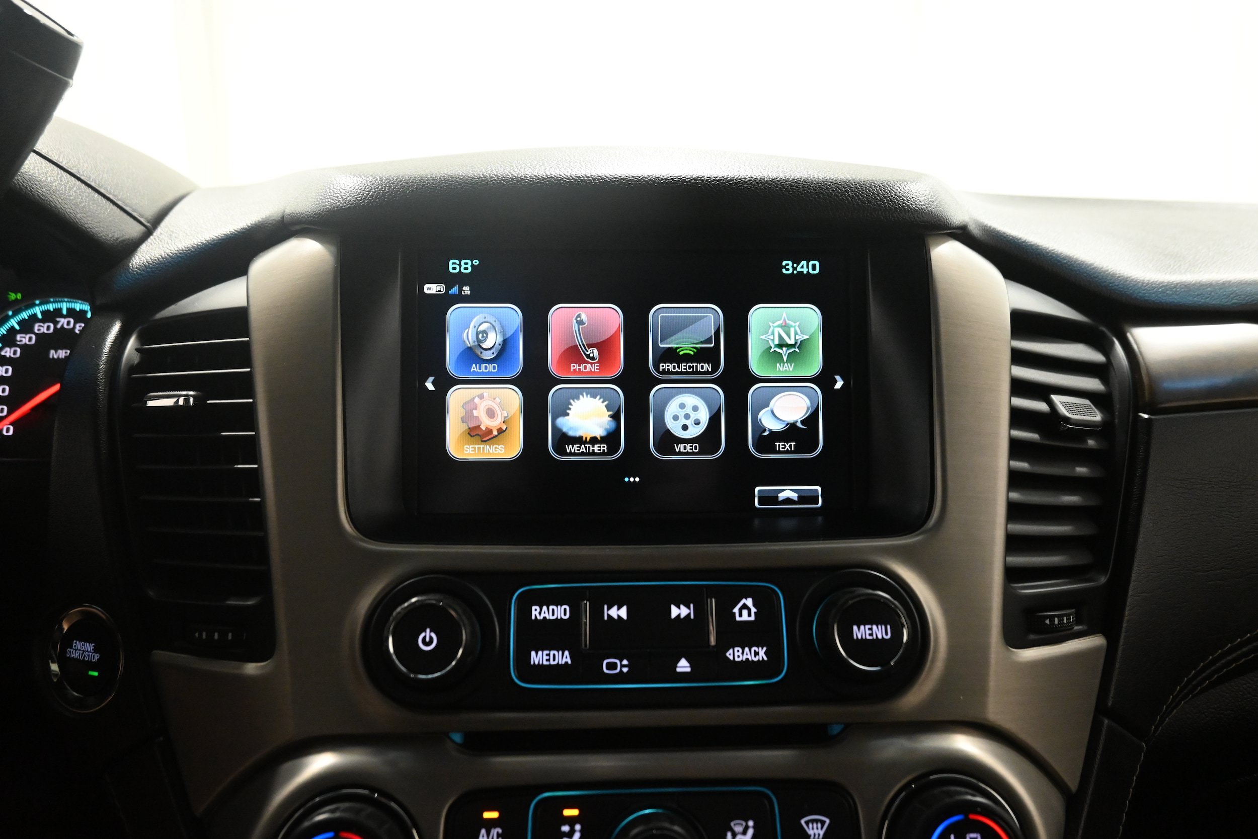 Used 2019 GMC Yukon Denali w/ Denali Ultimate Package AWD/4WD image 19