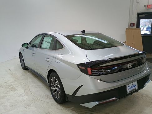New 2026 Hyundai Sonata Blue image 5