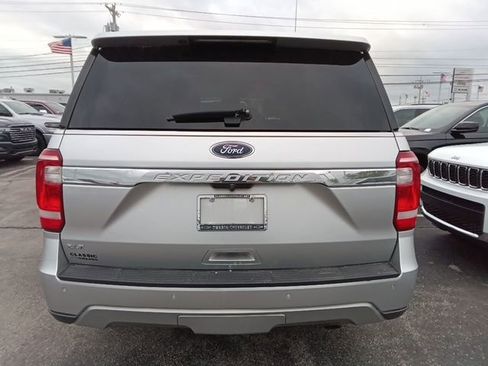 Used 2019 Ford Expedition XLT w/ Equipment Group 201A image 4