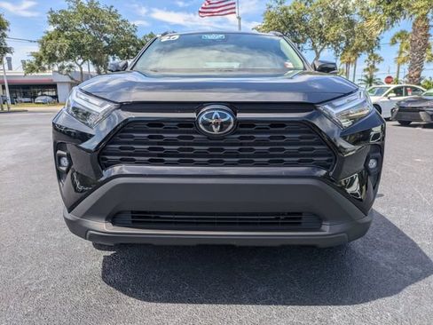 Used 2025 Toyota RAV4 XLE Premium FWD image 9