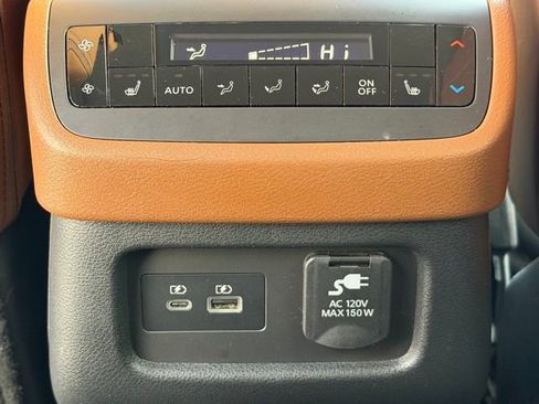 Used 2023 Nissan Pathfinder Platinum w/ Cargo Package image 4