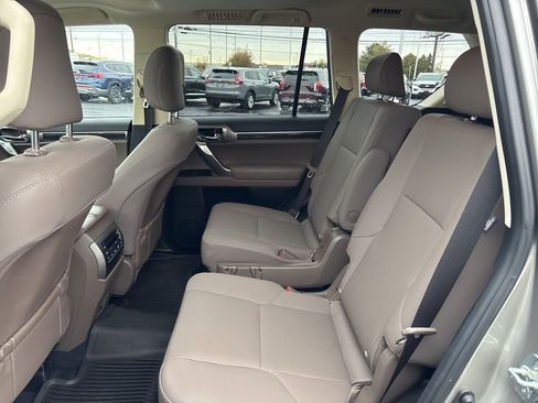 Used 2023 Lexus GX 460 Premium image 29