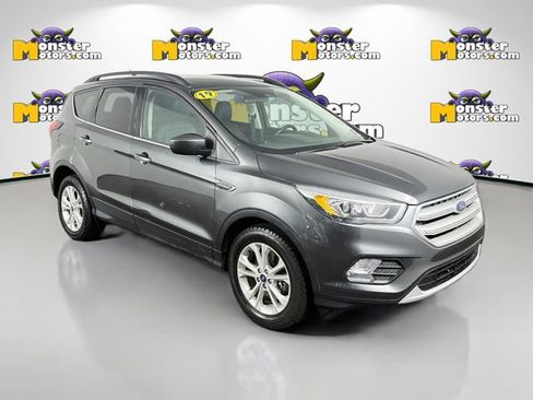 Used 2019 Ford Escape SEL AWD/4WD image 3