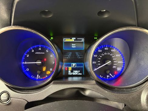 Used 2017 Subaru Outback 3.6R Limited image 16