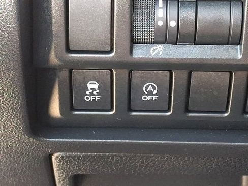 Used 2023 Subaru Crosstrek 2.0i Premium image 25