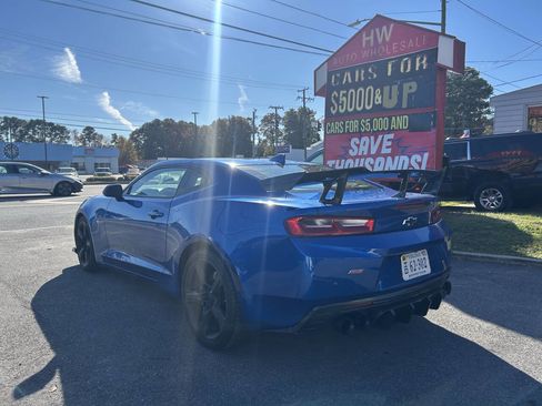 Used 2016 Chevrolet Camaro SS image 7