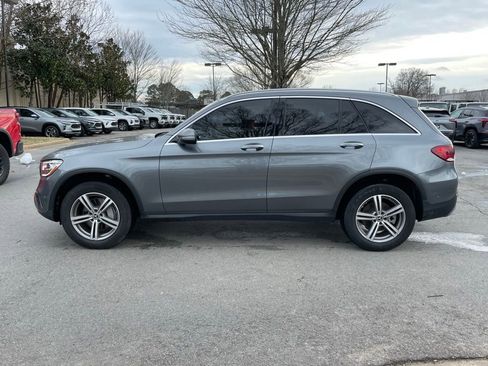 Used 2022 Mercedes-Benz GLC 300 w/ Premium Package Lite image 4
